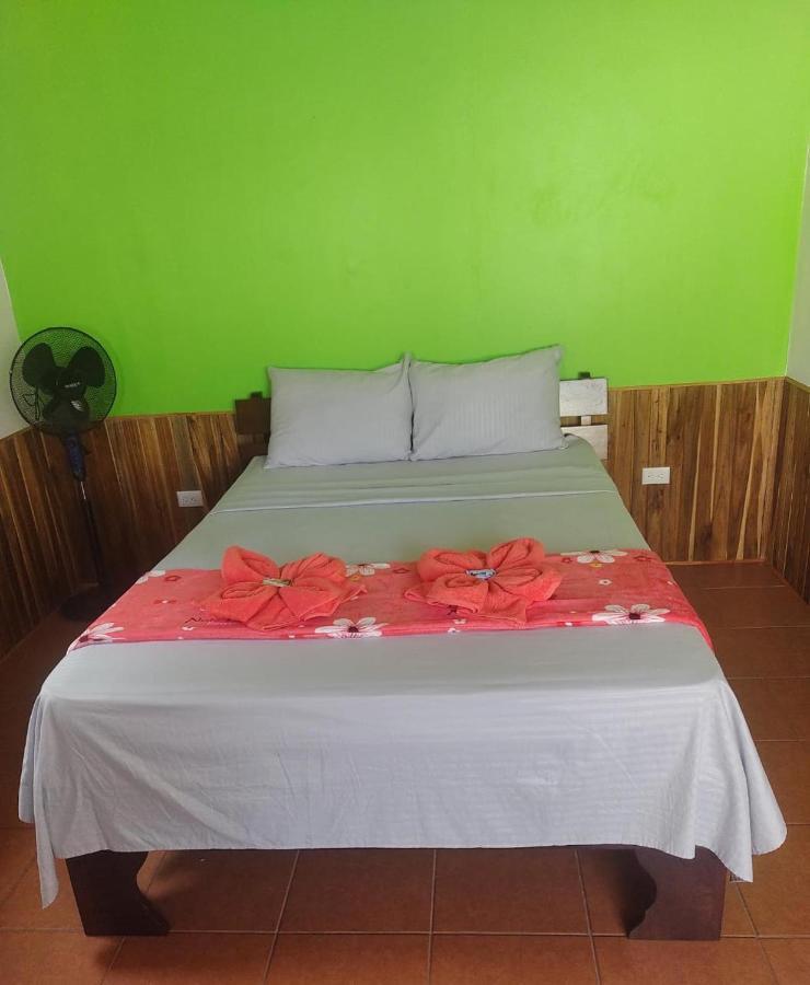 Pochote Lodge Guayabo  Bagian luar foto