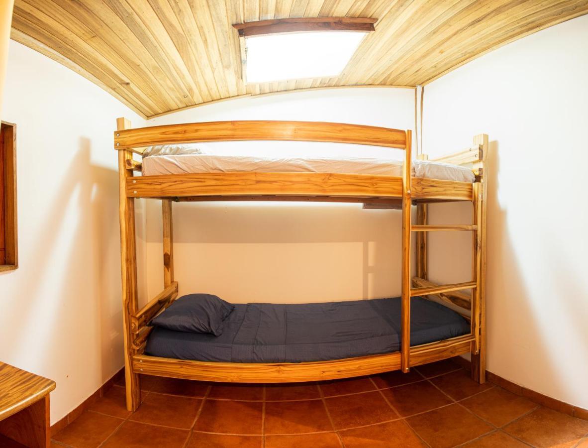 Pochote Lodge Guayabo  Bagian luar foto